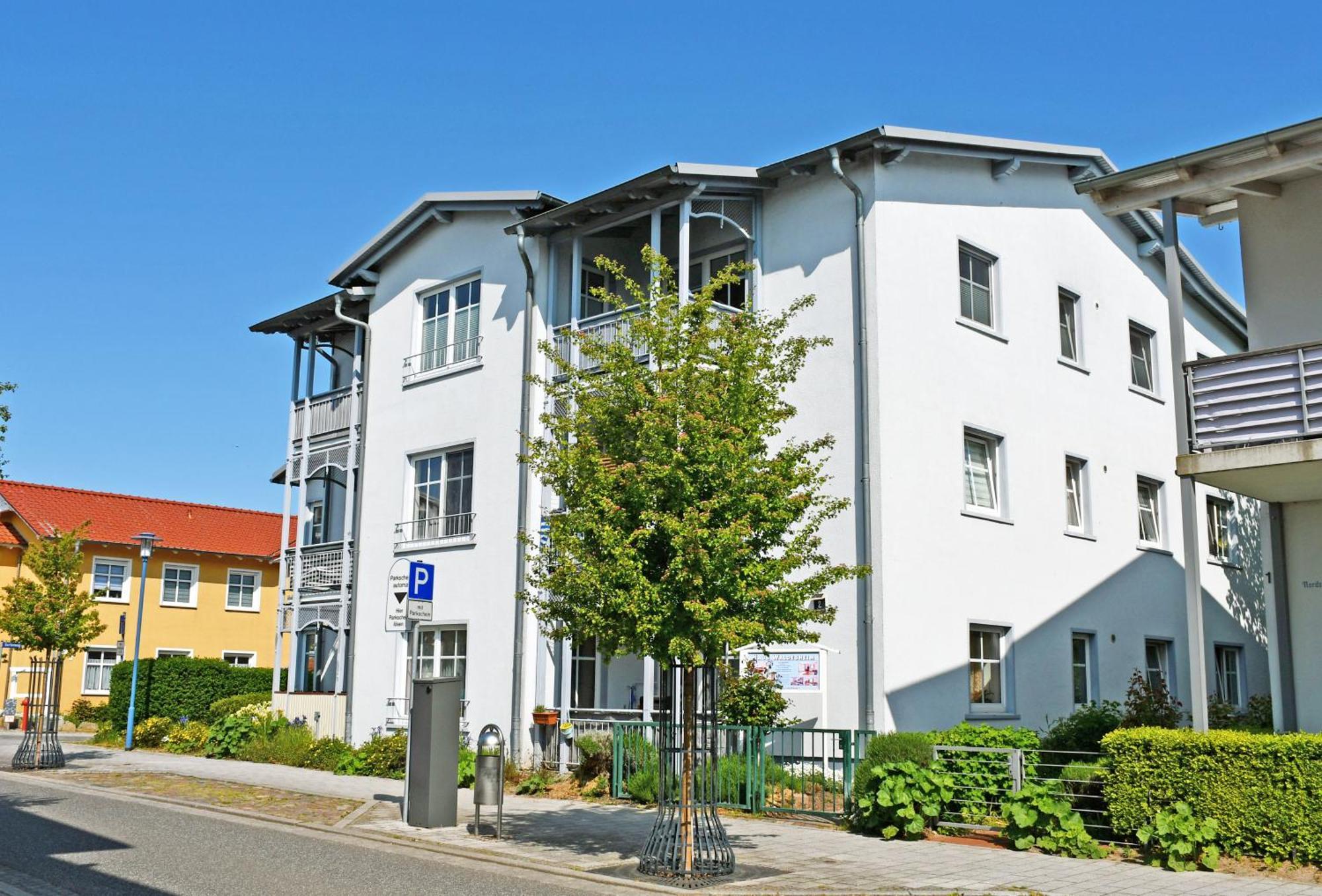 Ferienwohnung Kleine Oase Im Haus Waldesheim Goehren  Exterior foto